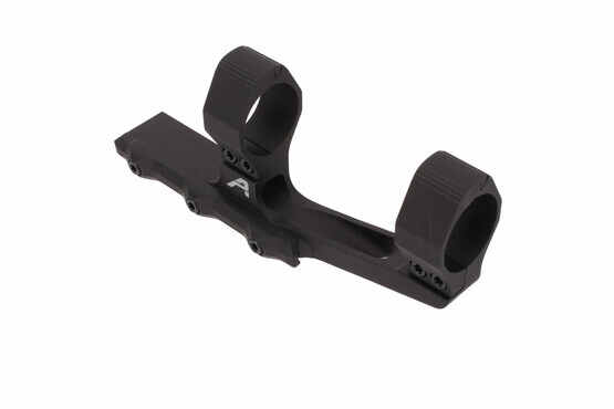 The Aero Precision ultralight SPR scope mount features a durable clamping system for a rock solid lockup